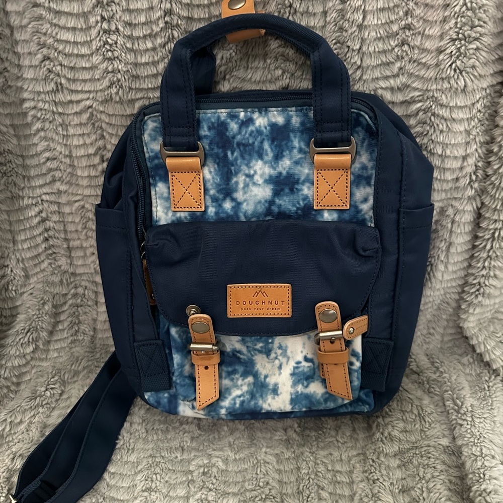 Doughnut mini adventure backpack